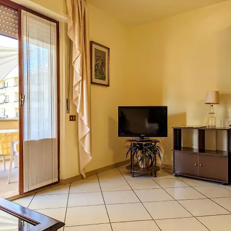 5min Dal Mare 8 Persone Terrazza Aria Condizionata Apartment