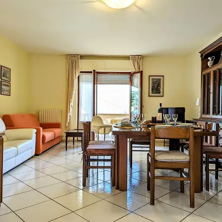 Apartamento 5min Dal Mare 8 Persone Terrazza Aria Condizionata